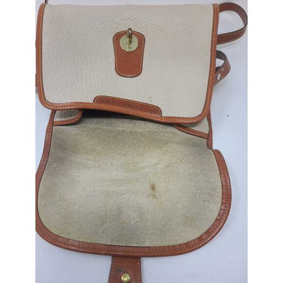 Vtg 90s Dooney Bourke Cream Brown All Weather Leather Crossbody Purse Turnlock - Picture 9 of 16
